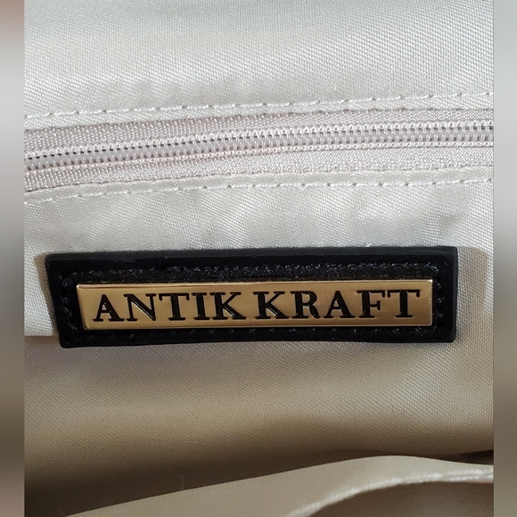 Antik Kraft Black and White Crossbody Bag - Picture 10 of 15